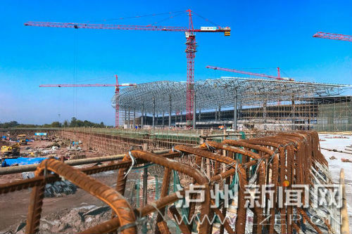 州云龍機場正全速推進建設，確保7月1日前投入運行。 瀘州日報記者 牟科 攝3